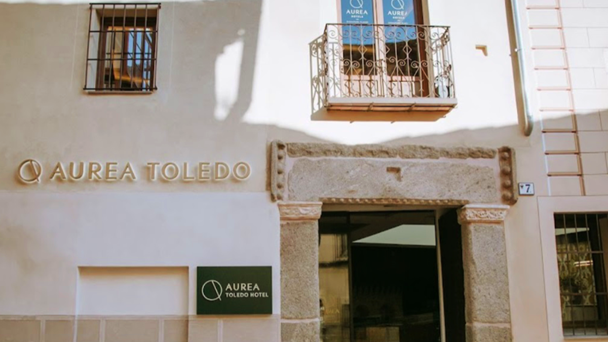 Fachada principal del Hotel Áurea Toledo en Pozo Amargo (Toledo)