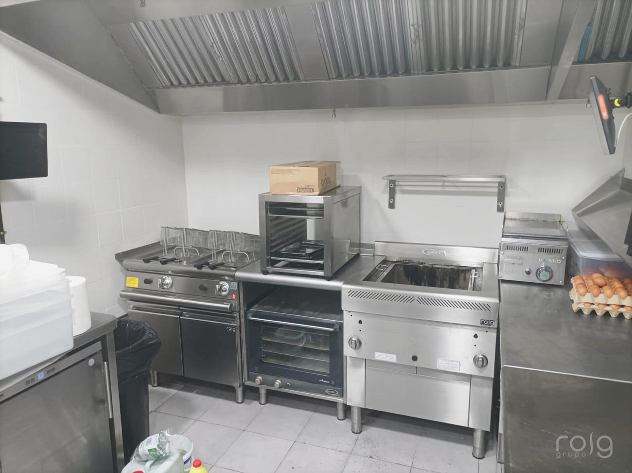 Zona de lavado profesional Barón y Mibrasa instalada por Grupo Roig en La Urbana.