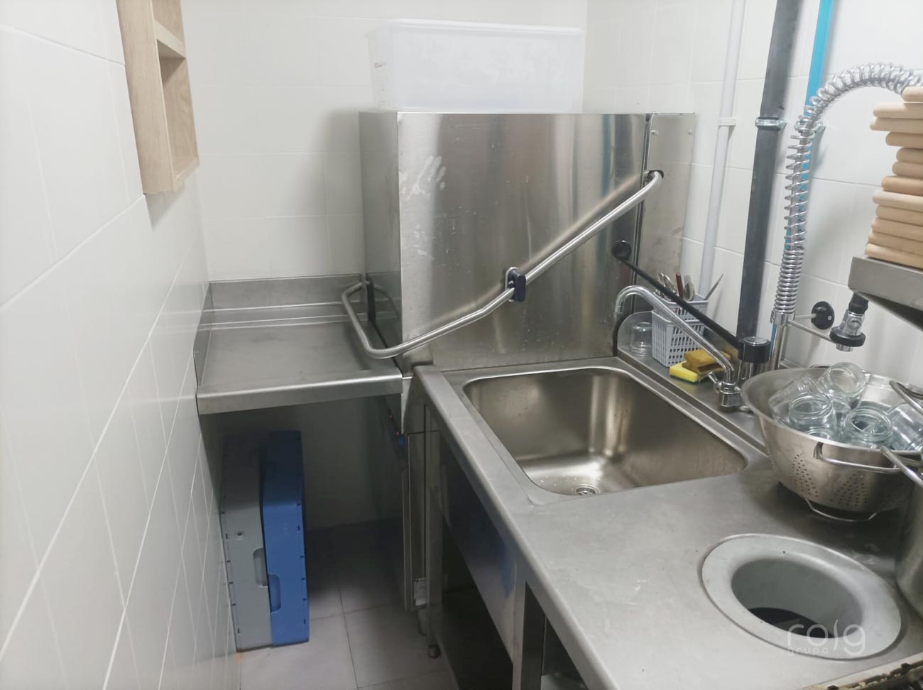 Equipo de lavado industrial en La Urbana con tecnología avanzada de Grupo Roig.